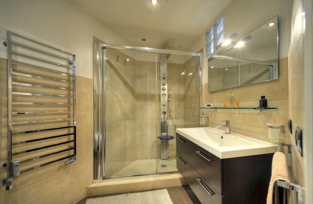 Semesterbostad Luxury House - The